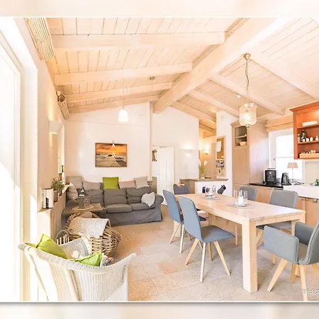 Strandhaus-fischer Holiday home *